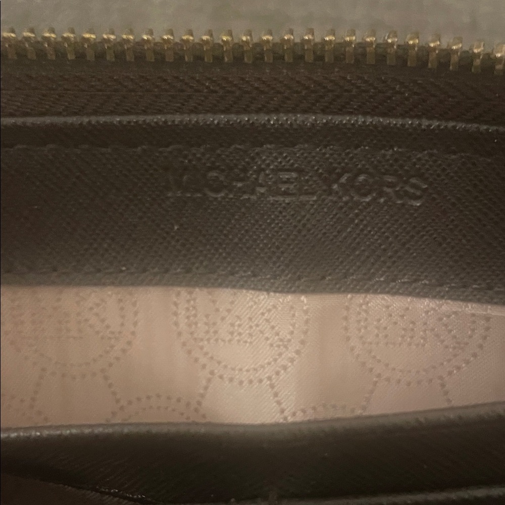 Michael Kors Signature Dark Brown Zip-Around Wallet - Picture 12 of 16